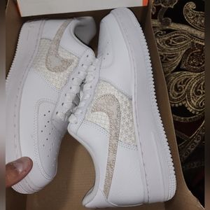 Air force 1 women's size 9.5